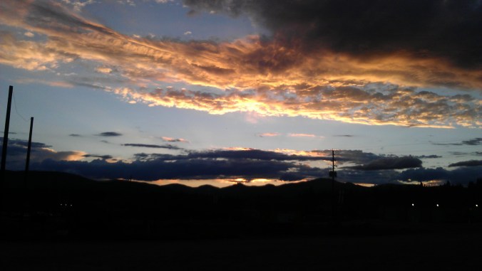 Sunsets in the mountains = intoxicating. 